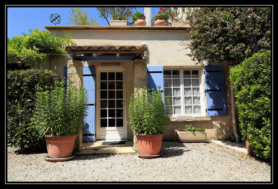 Holiday cottages in Avignon | self catering gites in Avignon